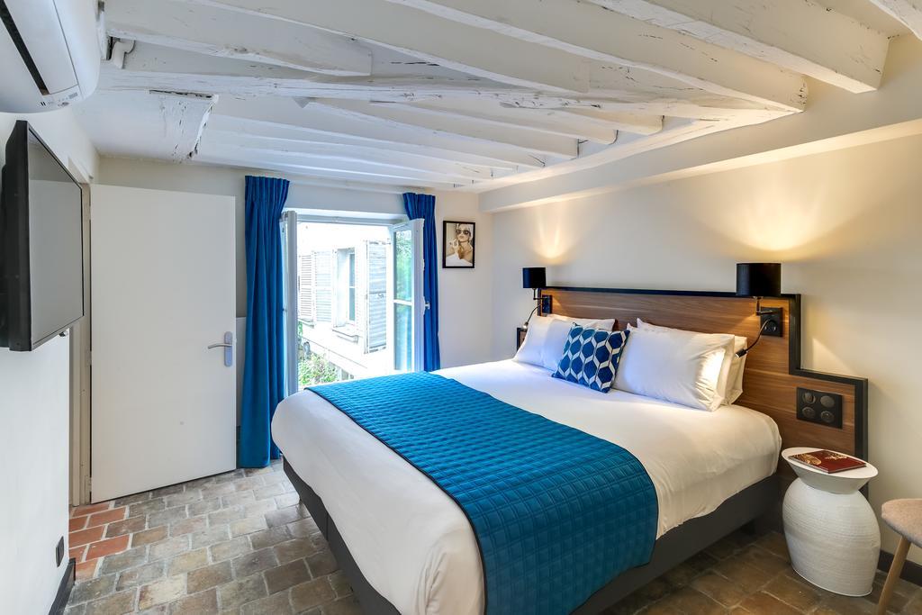 One-Bedroom Duplex Apartment